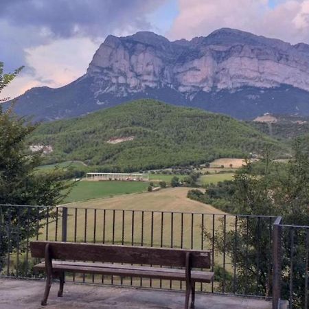 Preciosas Vistas A La Montana, Luminoso Y Acogedor Leilighet El Pueyo de Araguás Eksteriør bilde
