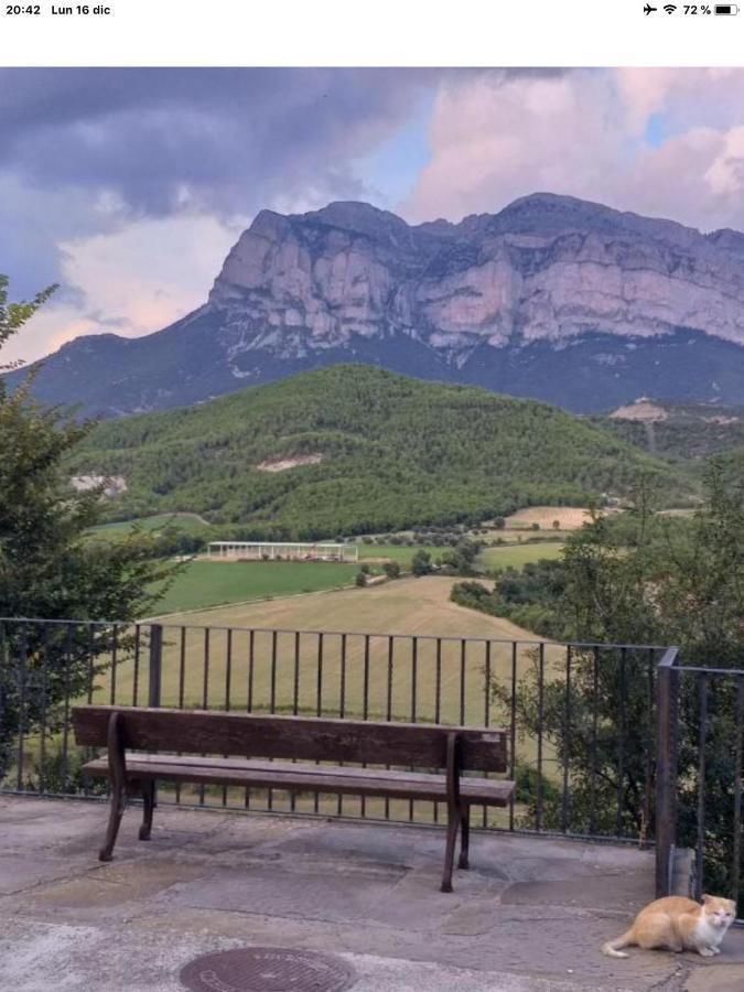Preciosas Vistas A La Montana, Luminoso Y Acogedor Leilighet El Pueyo de Araguás Eksteriør bilde