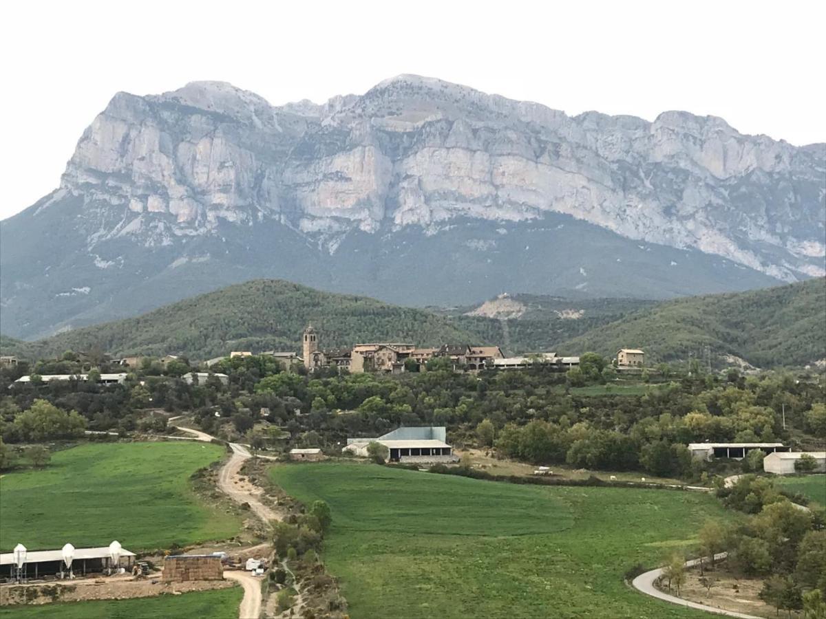 Preciosas Vistas A La Montana, Luminoso Y Acogedor Leilighet El Pueyo de Araguás Eksteriør bilde